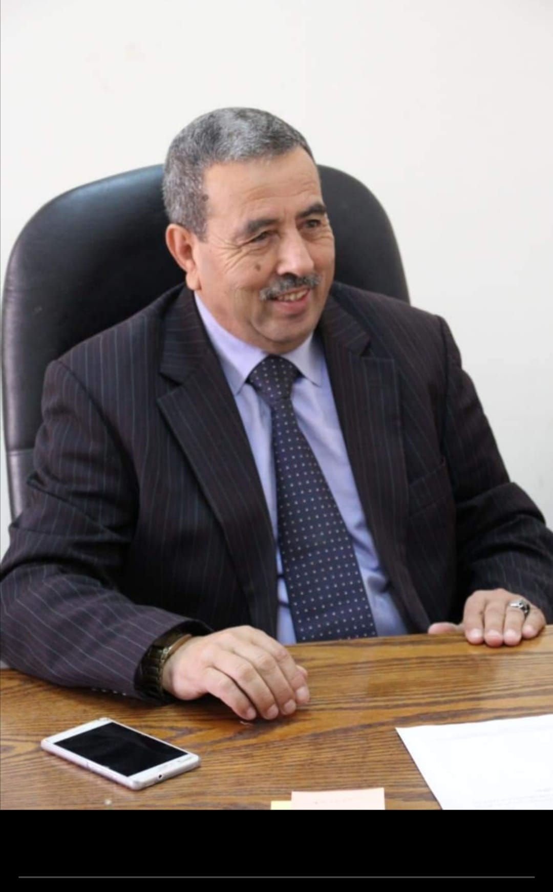 جسدي على شـوك الحياة لـه دم