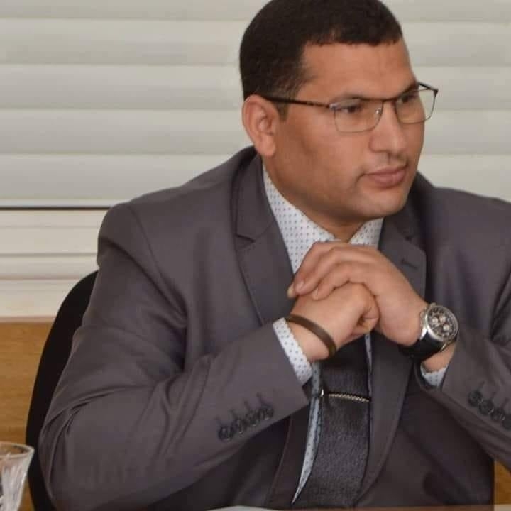 هل العلوم الإنسانية عدوّ لعلم الطبيعة؟
