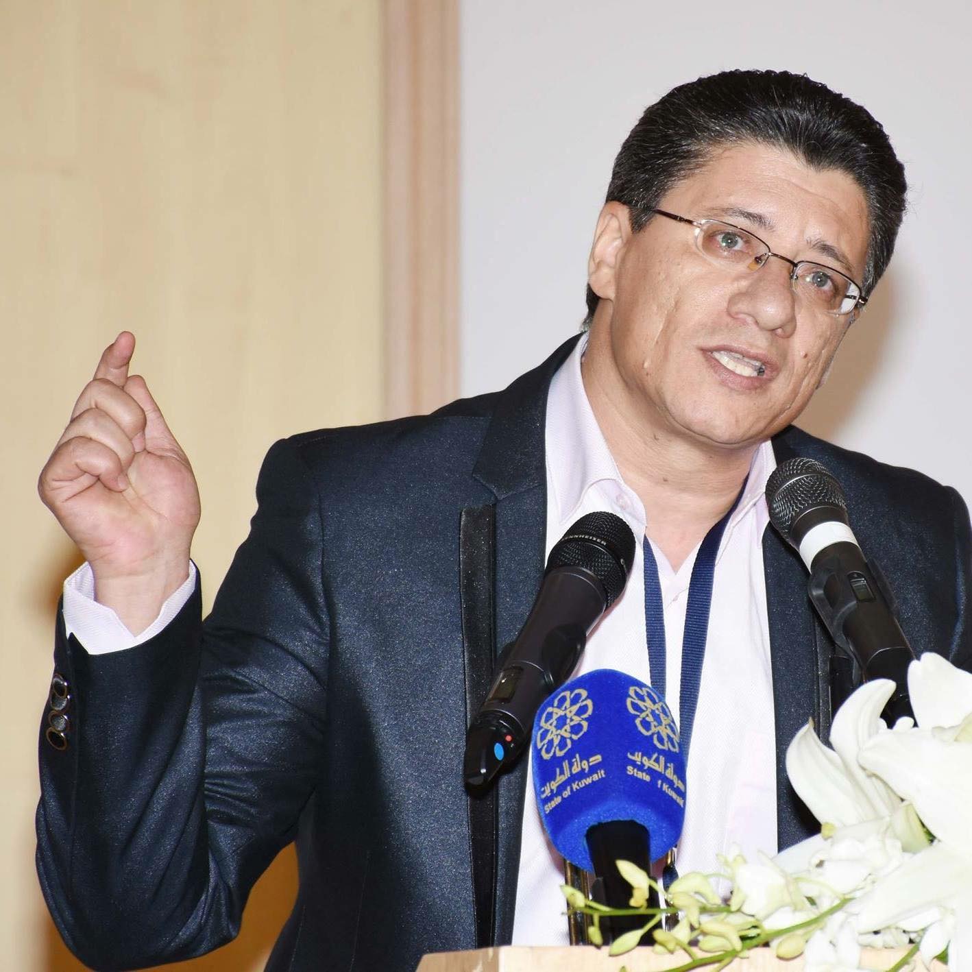 امرأة من إحساسْ