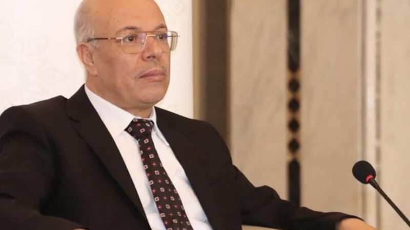 محمد أركون: (وكم مِن مرّة نَدفِنه خارج بَلدِه الأصلي!) أتباعه وخُصُومُه، والورشات الفِكريّة المفتوحَة؟ 2 (1)