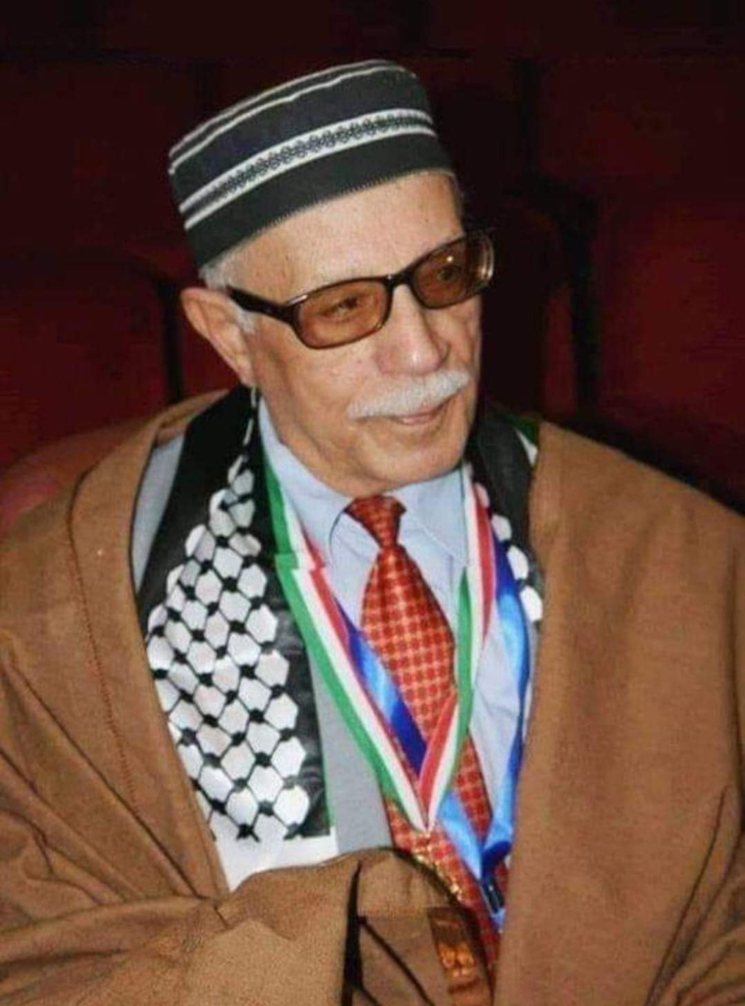 رحيل الشاعر الجزائري الكبير محمد بلقاسم خمار (1931 – 2024)