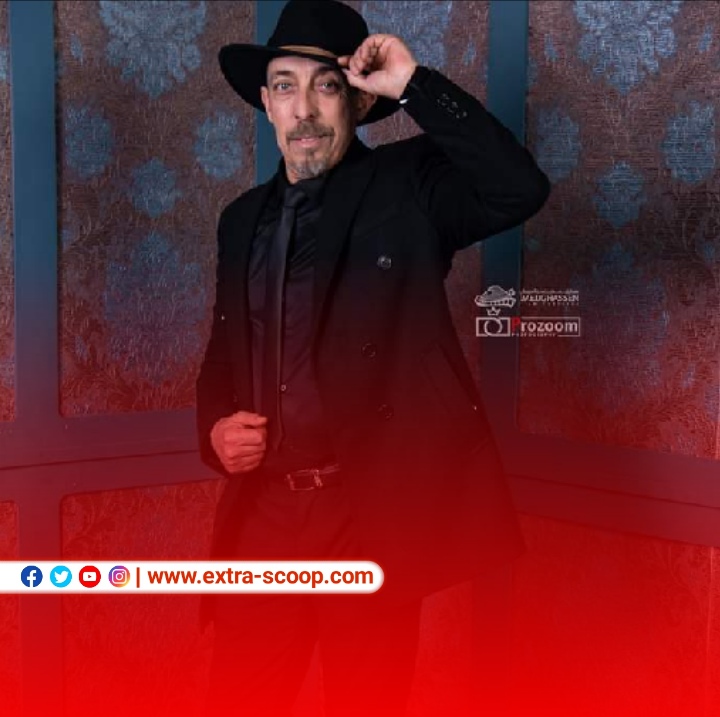 تتويج المخرج “علي جبارة” بجائزة أحسن مخرج عن مسرحة “سكورا” في إختتام الدورة 14 للمسرح المحترف.